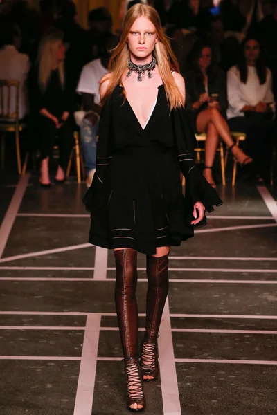 Look 52